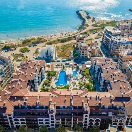Boutique Rose Gardens Πομόριε