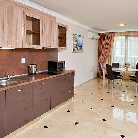 Aparthotel Boutique Rose Gardens *