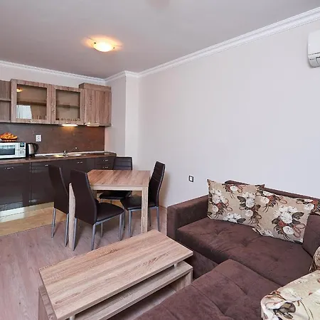 Boutique Rose Gardens شقة فندقية 4*