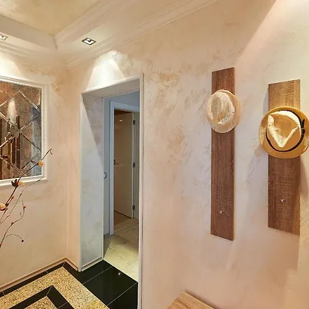 Aparthotel Boutique Rose Gardens Pomorie