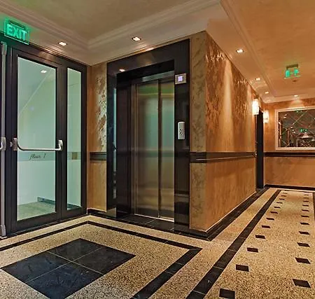 Boutique Rose Gardens Aparthotel *