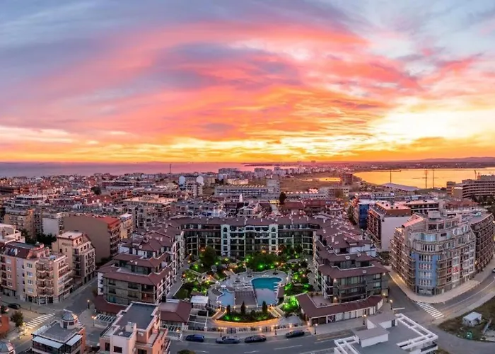 Boutique Rose Gardens 4*