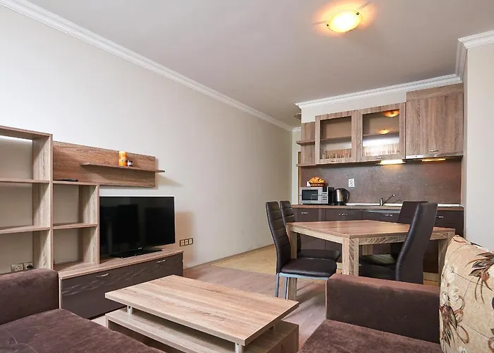 Boutique Rose Gardens Apart Otel