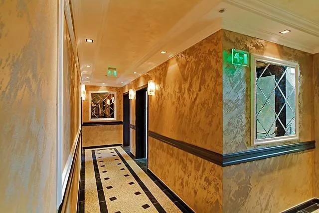 Boutique Rose Gardens Apart Otel