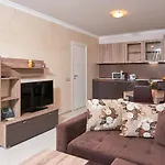 Boutique Rose Gardens 4*