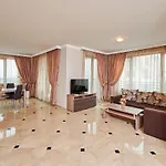 Aparthotel Boutique Rose Gardens