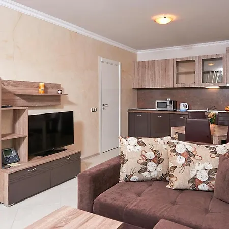 Boutique Rose Gardens 4*