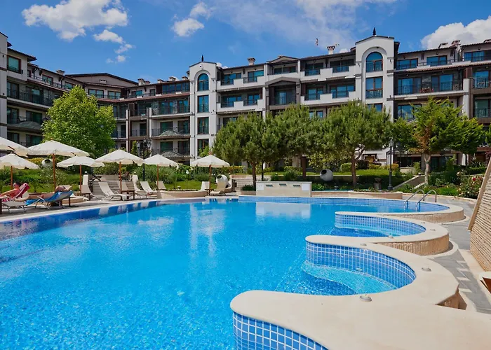 Boutique Rose Gardens 아파트호텔 포마리